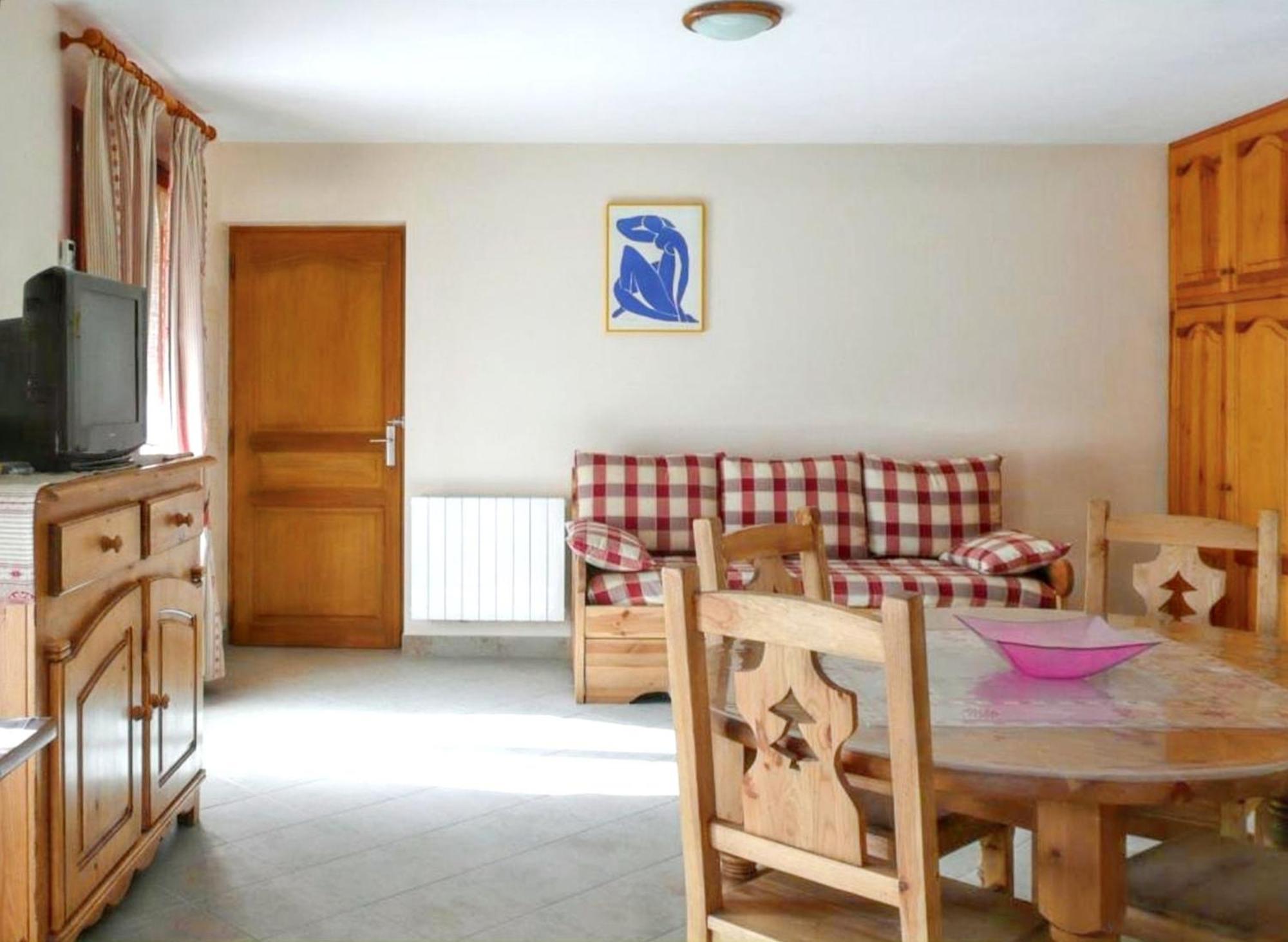 Appartement Paisible A Saint-Crepin Avec Vue Sur La Montagne Dış mekan fotoğraf